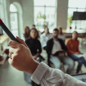 Habilidades de Comunicación y Resolución de Conflictos con Niños y Adolescentes – Programa CAPS